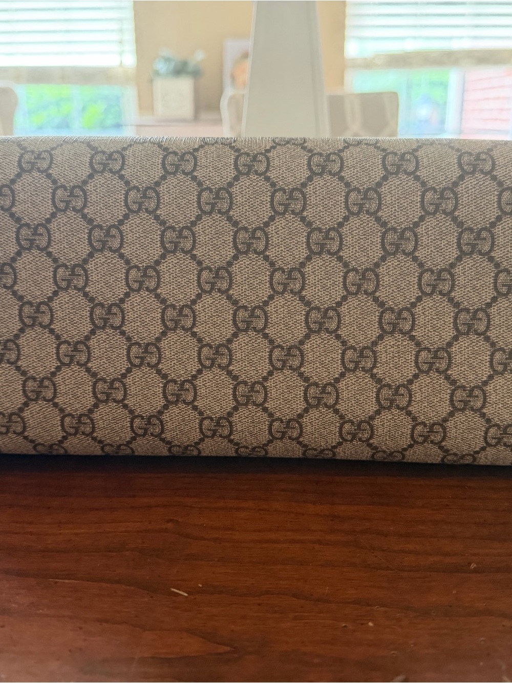 Gucci Padlock GG Supreme Tote - Picture 7 of 11